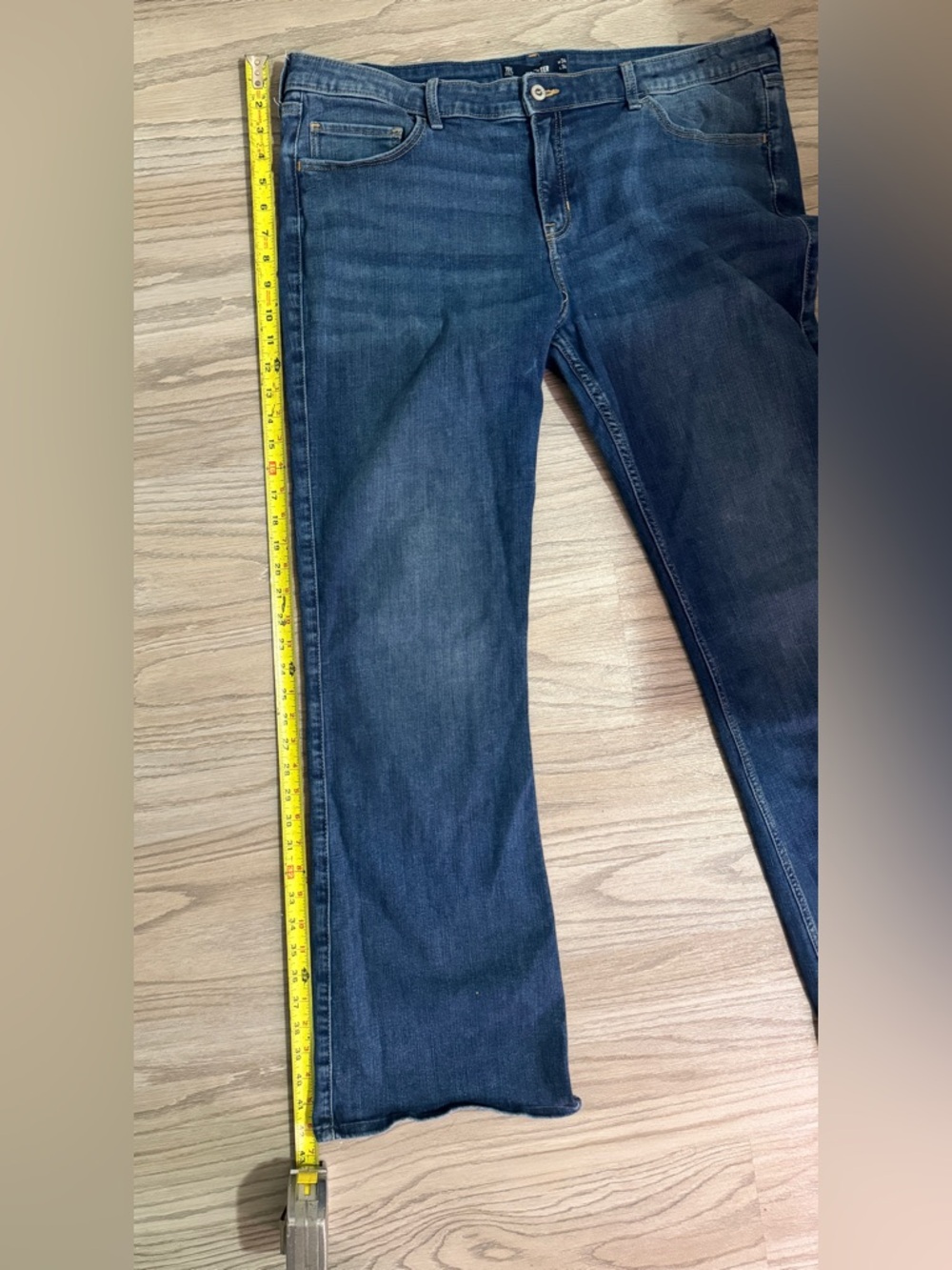 Hollister Low Rise Boot Cut Jeans Women’s Size 19L - Picture 6 of 6